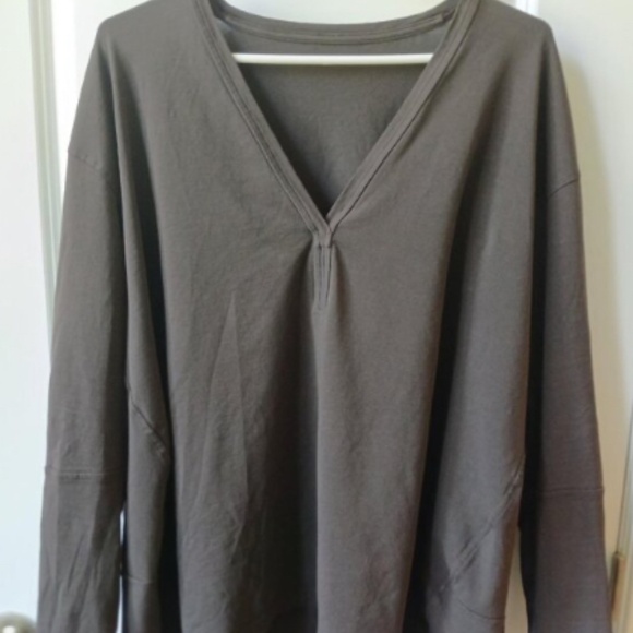 Top and bottom lululemon pants and v cut back in action top espresso - Picture 6 of 10